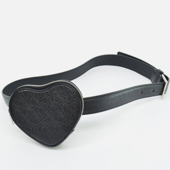 🧸YSL HEART ♥️ BELT-BAG♥️ LIKE NEW! 2 in 1 - Picture 4 of 10